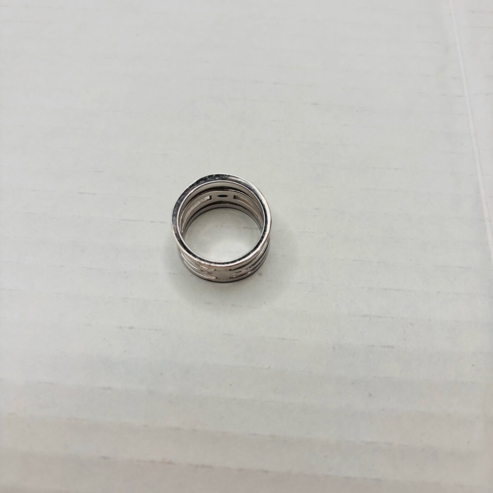 Swarovski Creativity Ring Size 8 - image 7